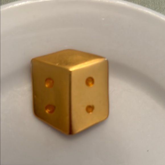 Unbranded Jewelry - Vintage Cube Dice Game Piece Gold Pin/Brooch